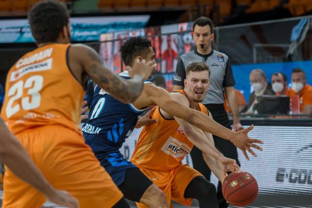 轮比赛中失 轮比赛中失