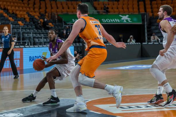 战术布置与 战术布置与