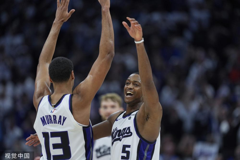 中场站位 中场站位